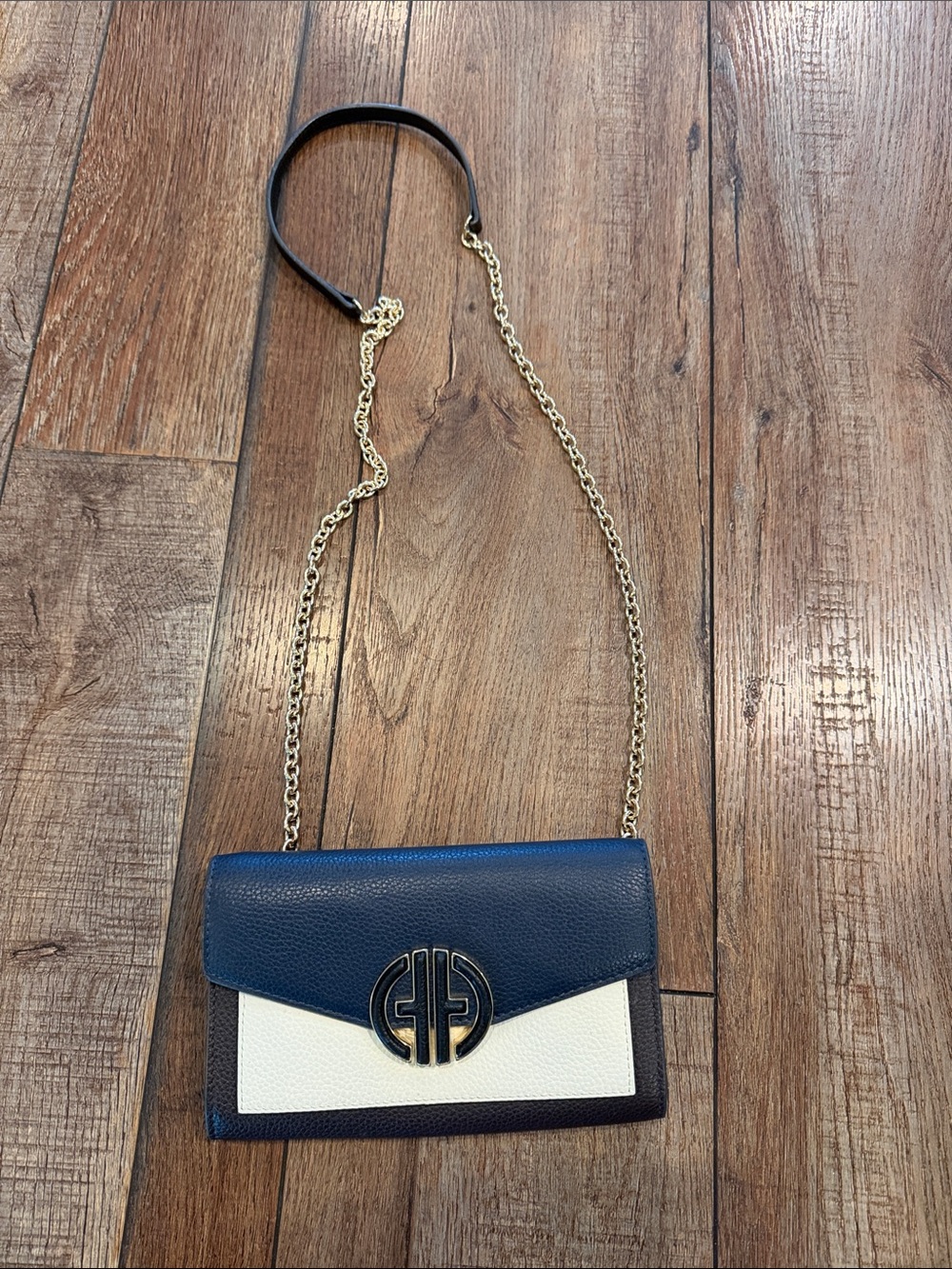 Cole Haan Crossbody Wallet with Gold Chain